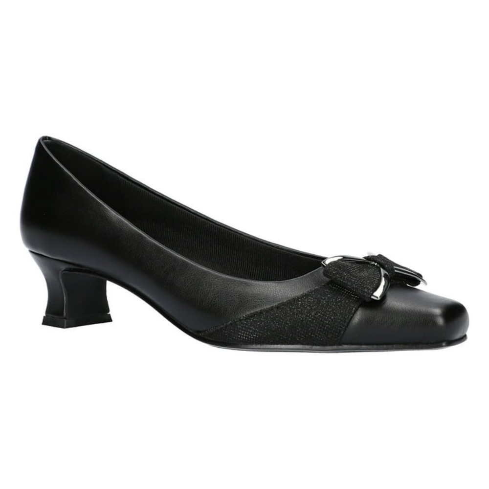 Easy Street Rejoice Bow Pumps size 9.5